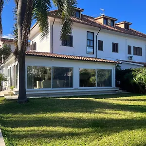 https://10-via-eschilo-villa-monica.palermohotels.org